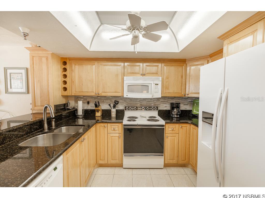 Moontide Condo - Residential