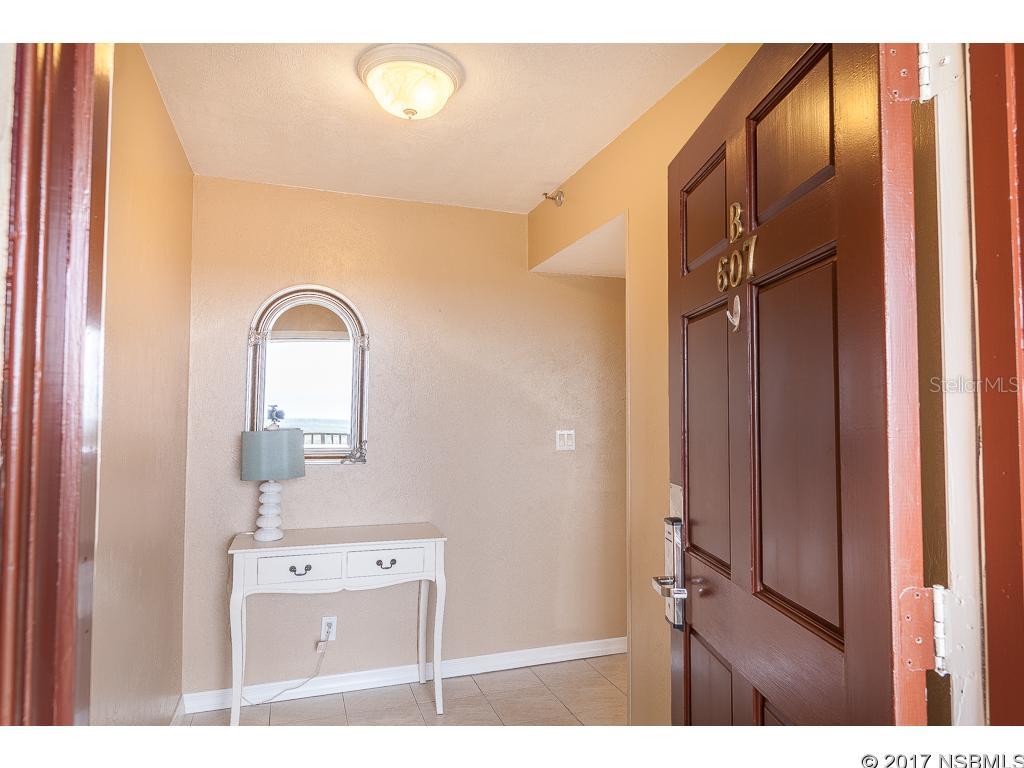 Moontide Condo - Residential