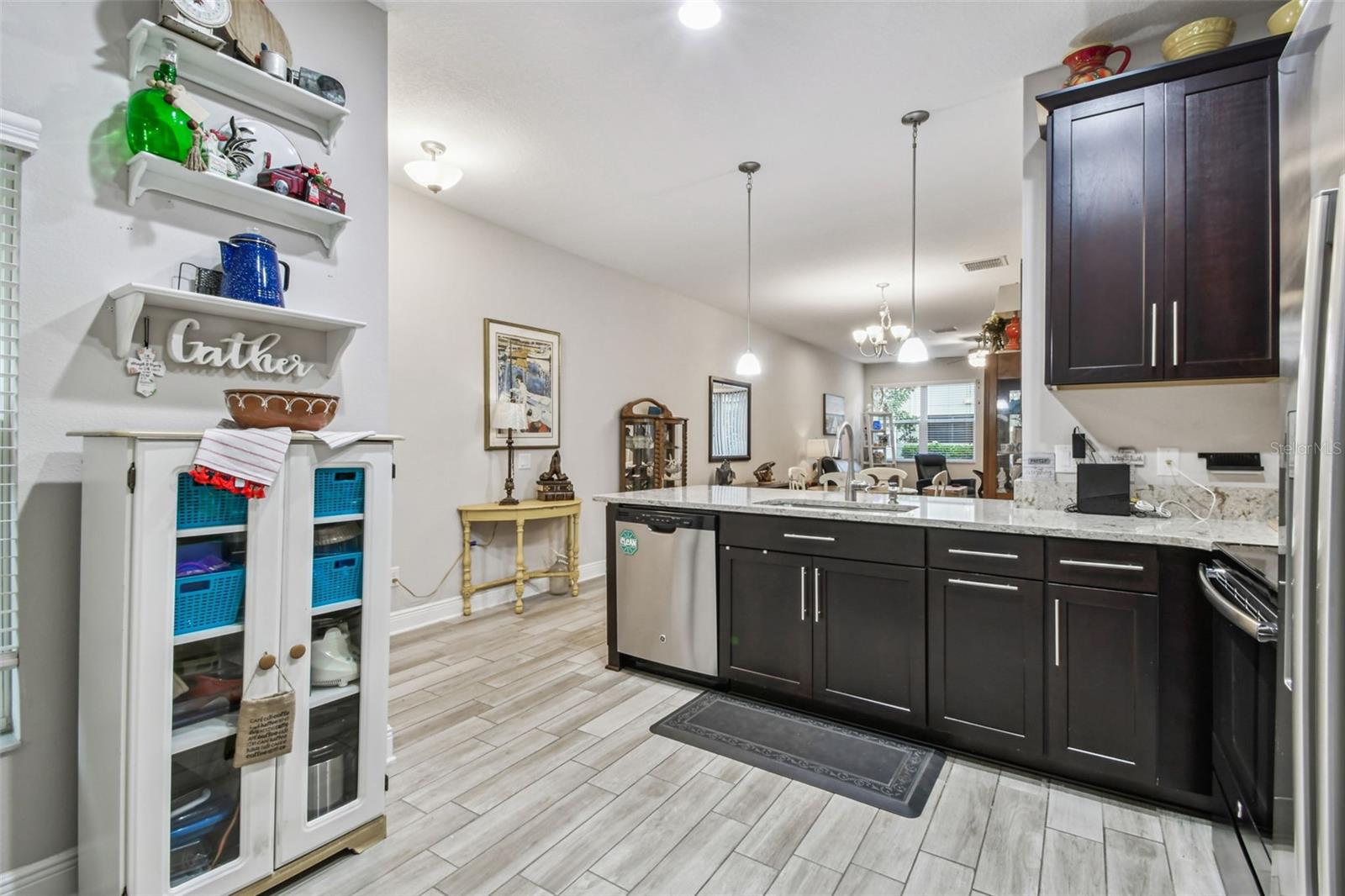 LONG LAKE RANCH-VLG 8 - Residential