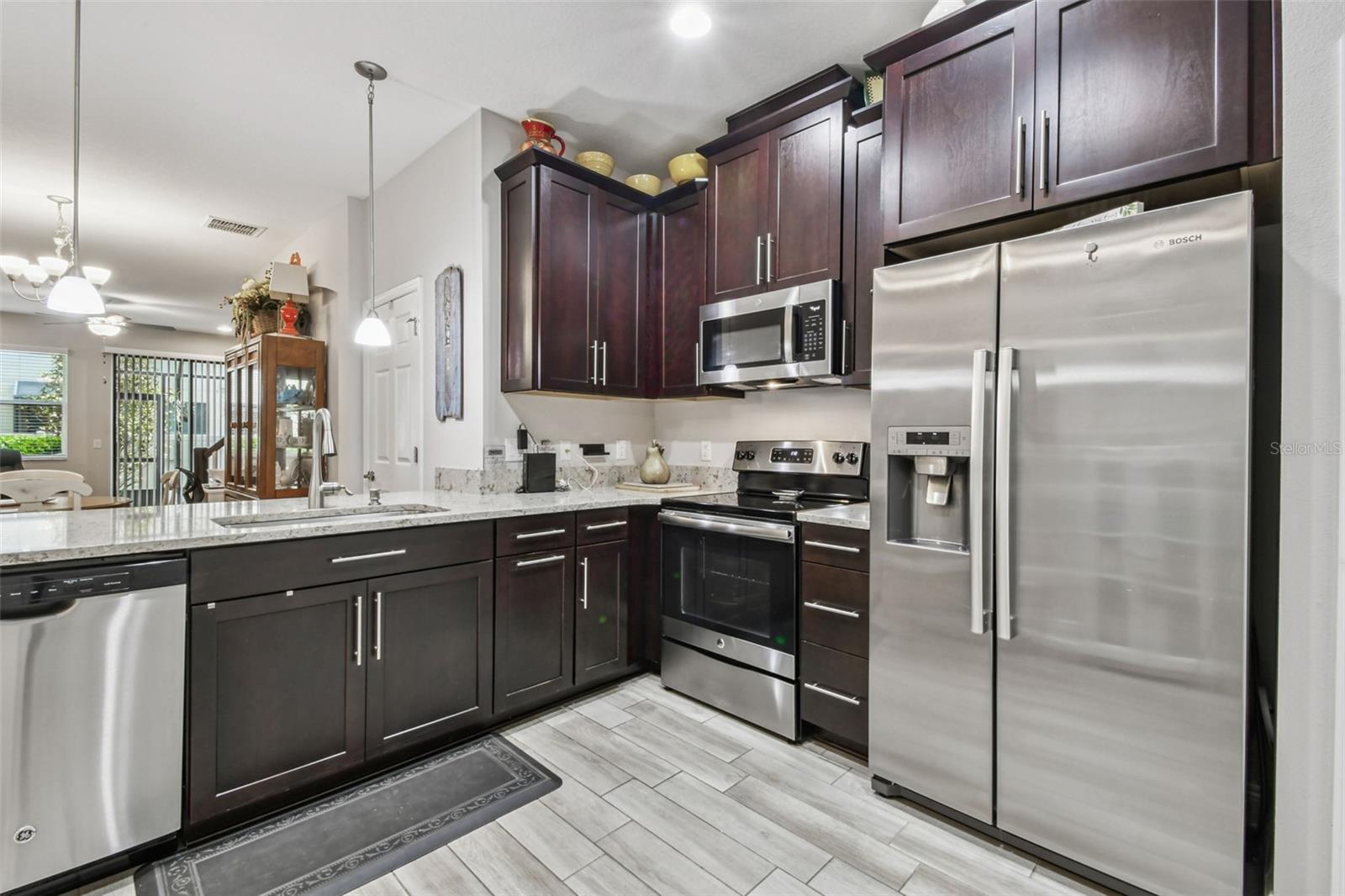 LONG LAKE RANCH-VLG 8 - Residential