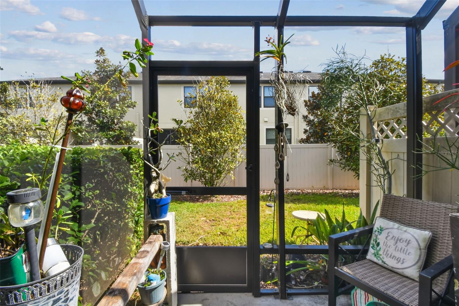 LONG LAKE RANCH-VLG 8 - Residential