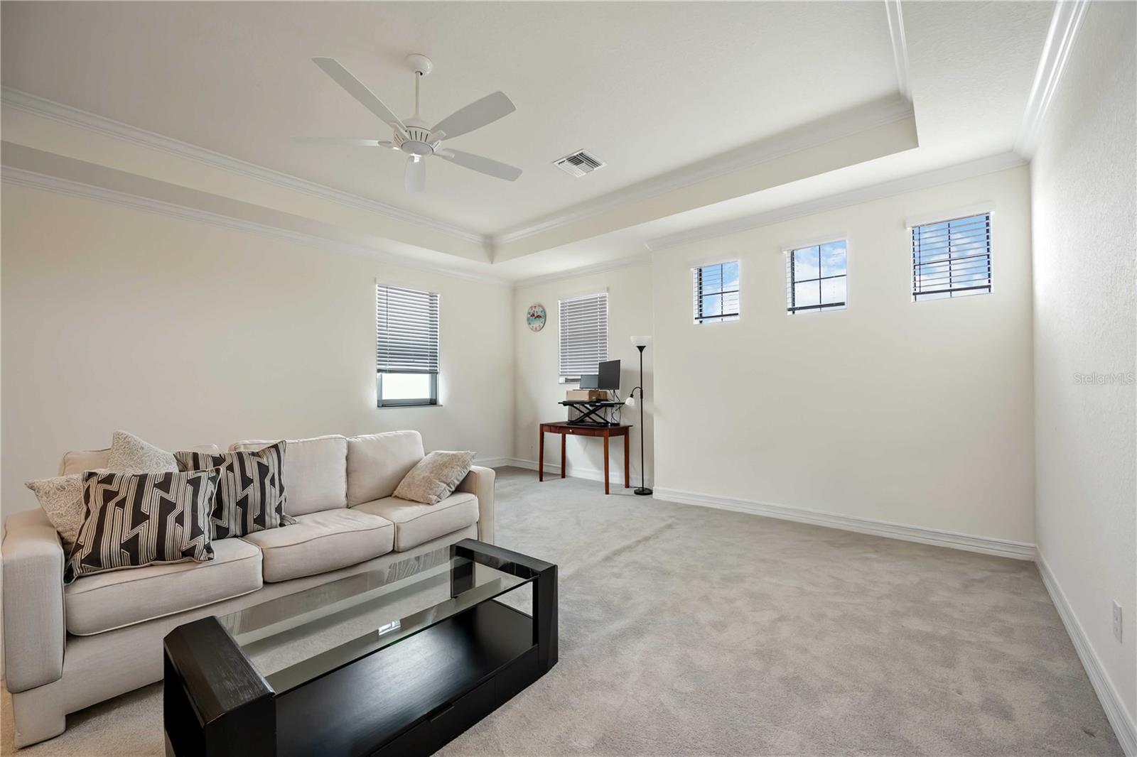 LAKEWOOD NATIONAL GOLF CULB PH II - Residential Lease