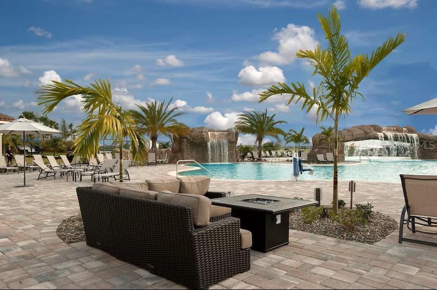 LAKEWOOD NATIONAL GOLF CULB PH II - Residential Lease