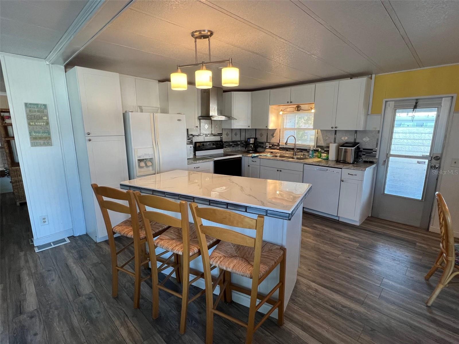 DORAL RO ASSOCIATION INC UNREC - Residential