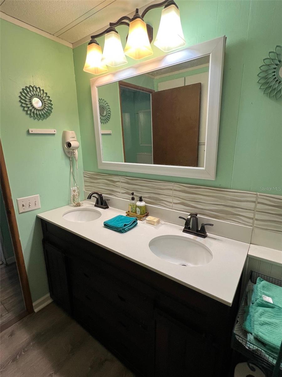 DORAL RO ASSOCIATION INC UNREC - Residential