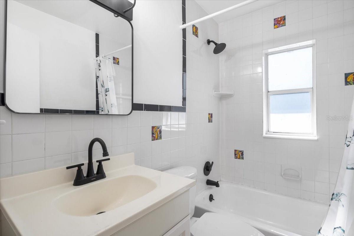 DUBSDREAD HEIGHTS - Residential