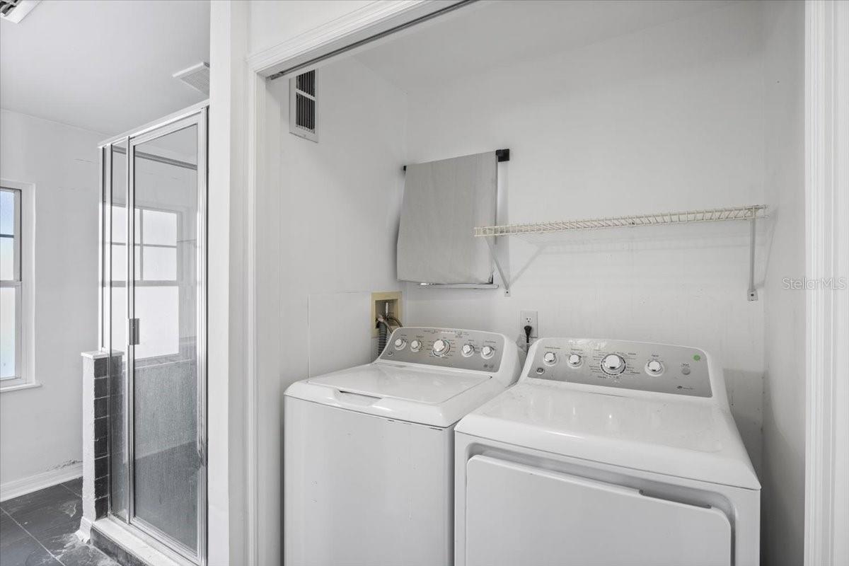 DUBSDREAD HEIGHTS - Residential