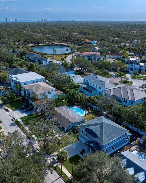 A home in TAMPA