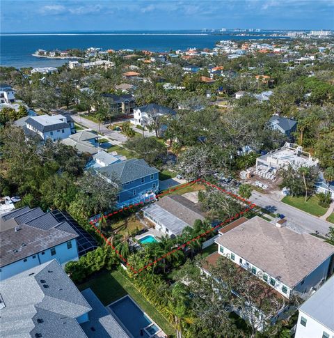 A home in TAMPA