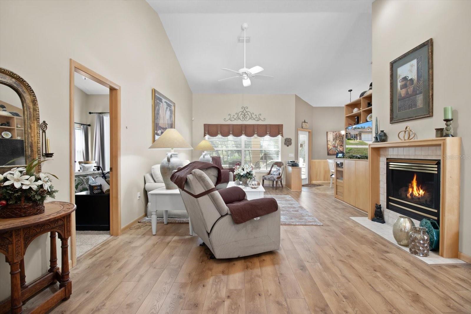 OAK RIDGE - Residential