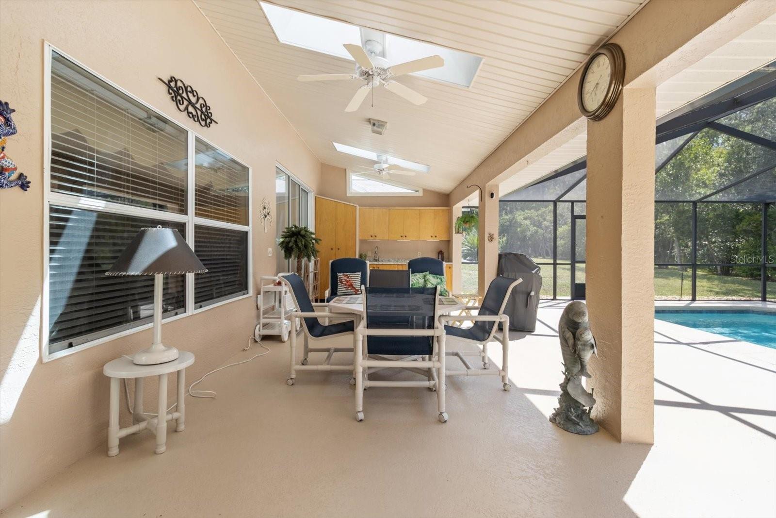 OAK RIDGE - Residential