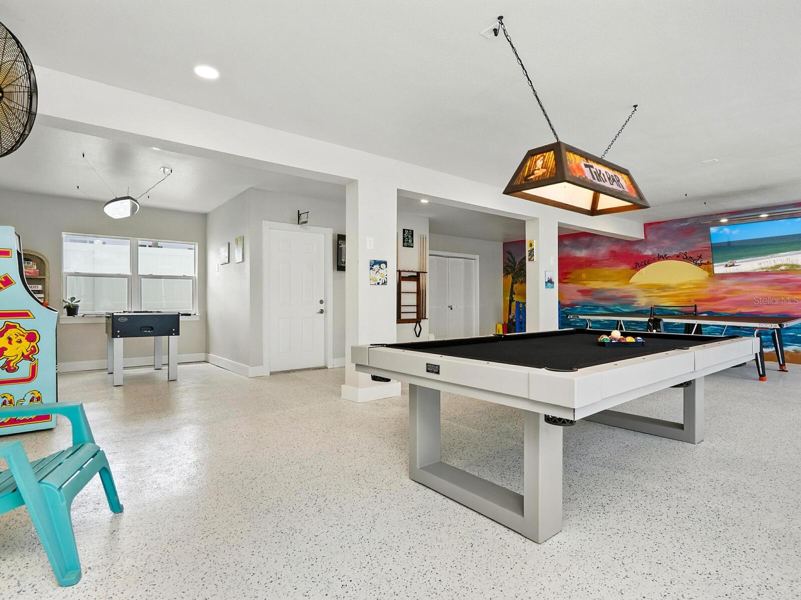 SARASOTA BEACH - Residential Income