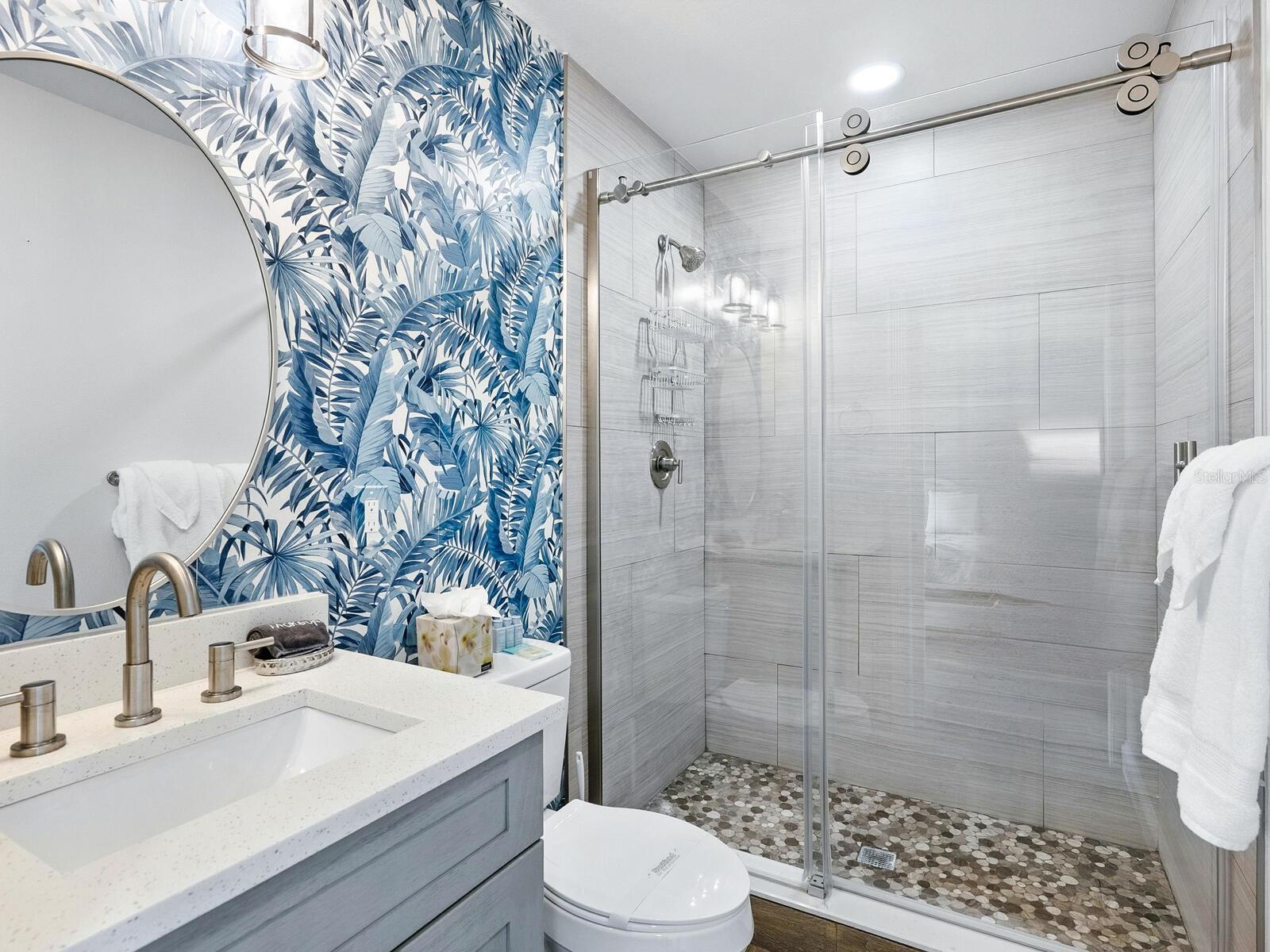 SARASOTA BEACH - Residential Income