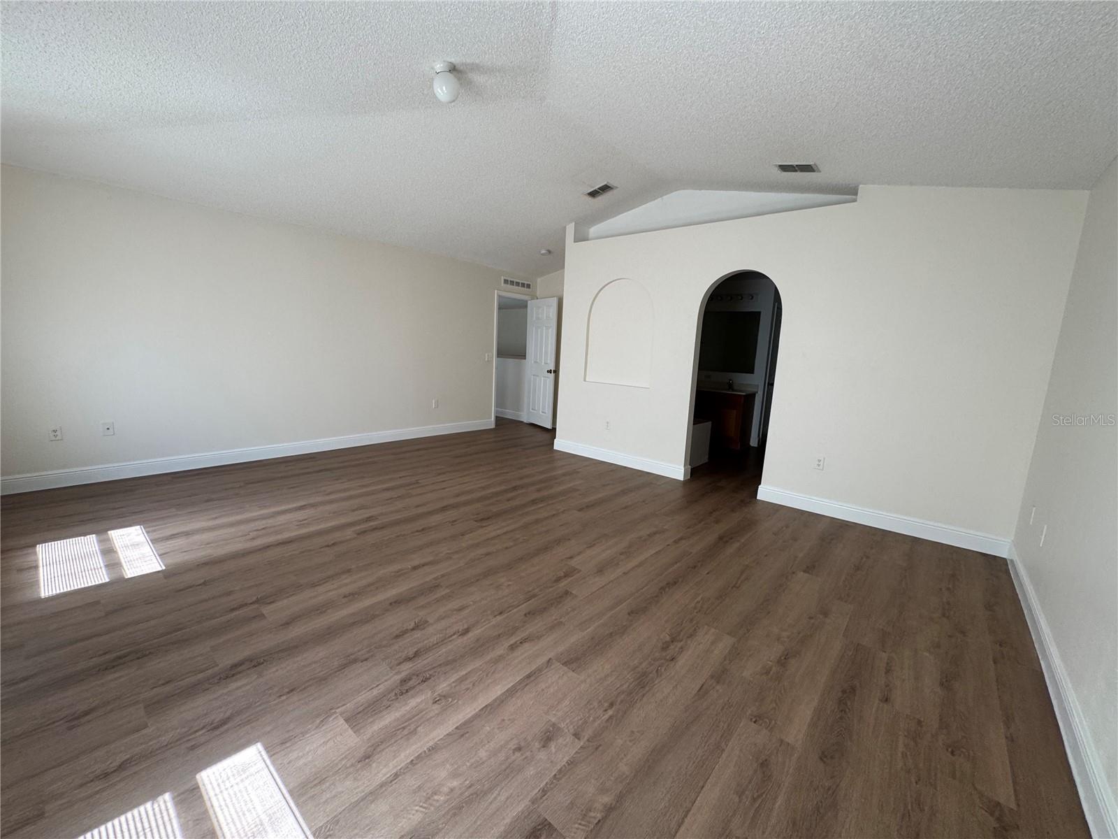 WETHERBEE LAKE - Residential Lease