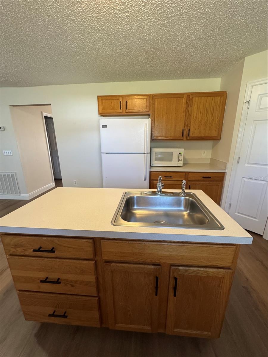 WETHERBEE LAKE - Residential Lease