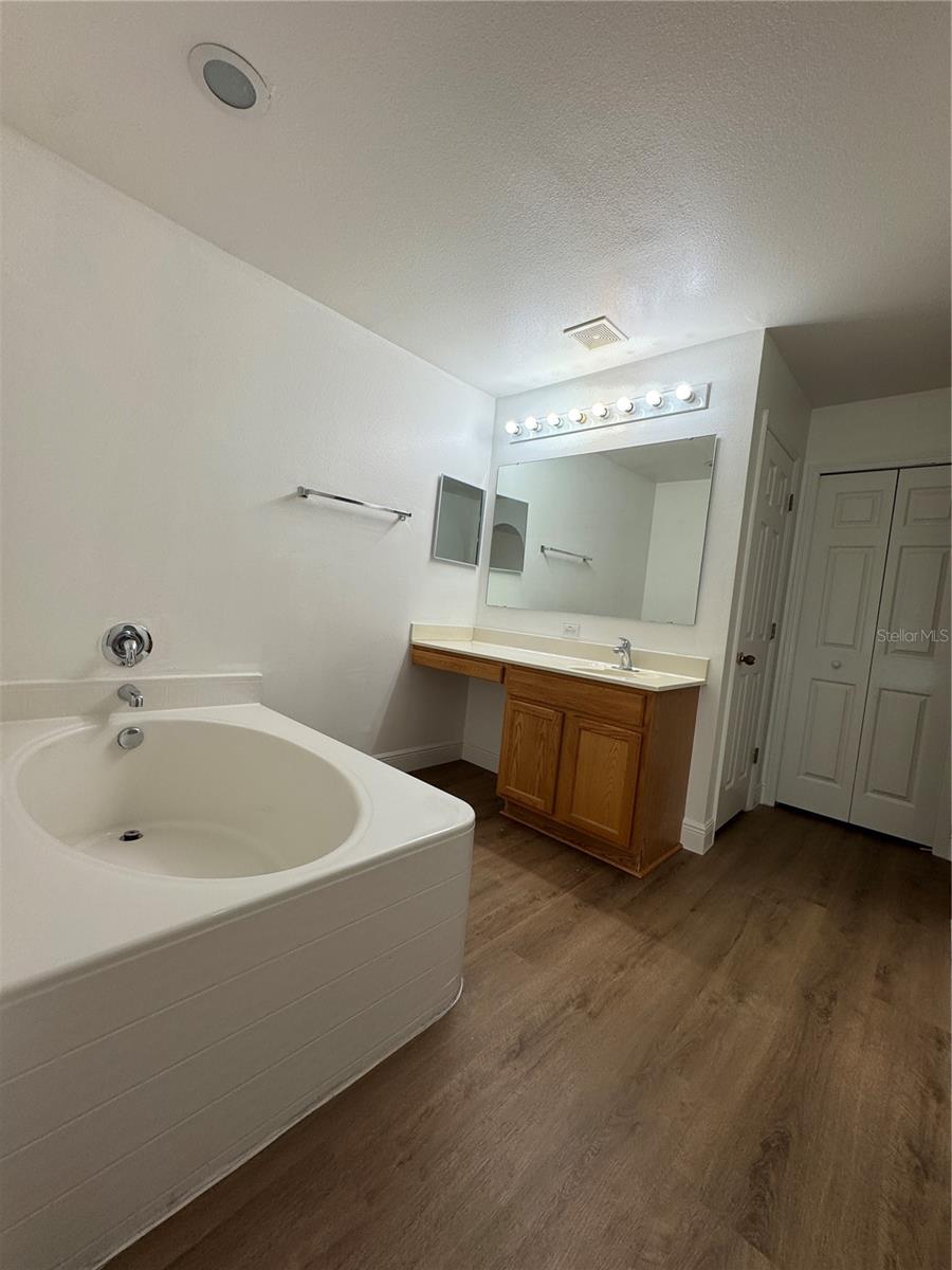 WETHERBEE LAKE - Residential Lease