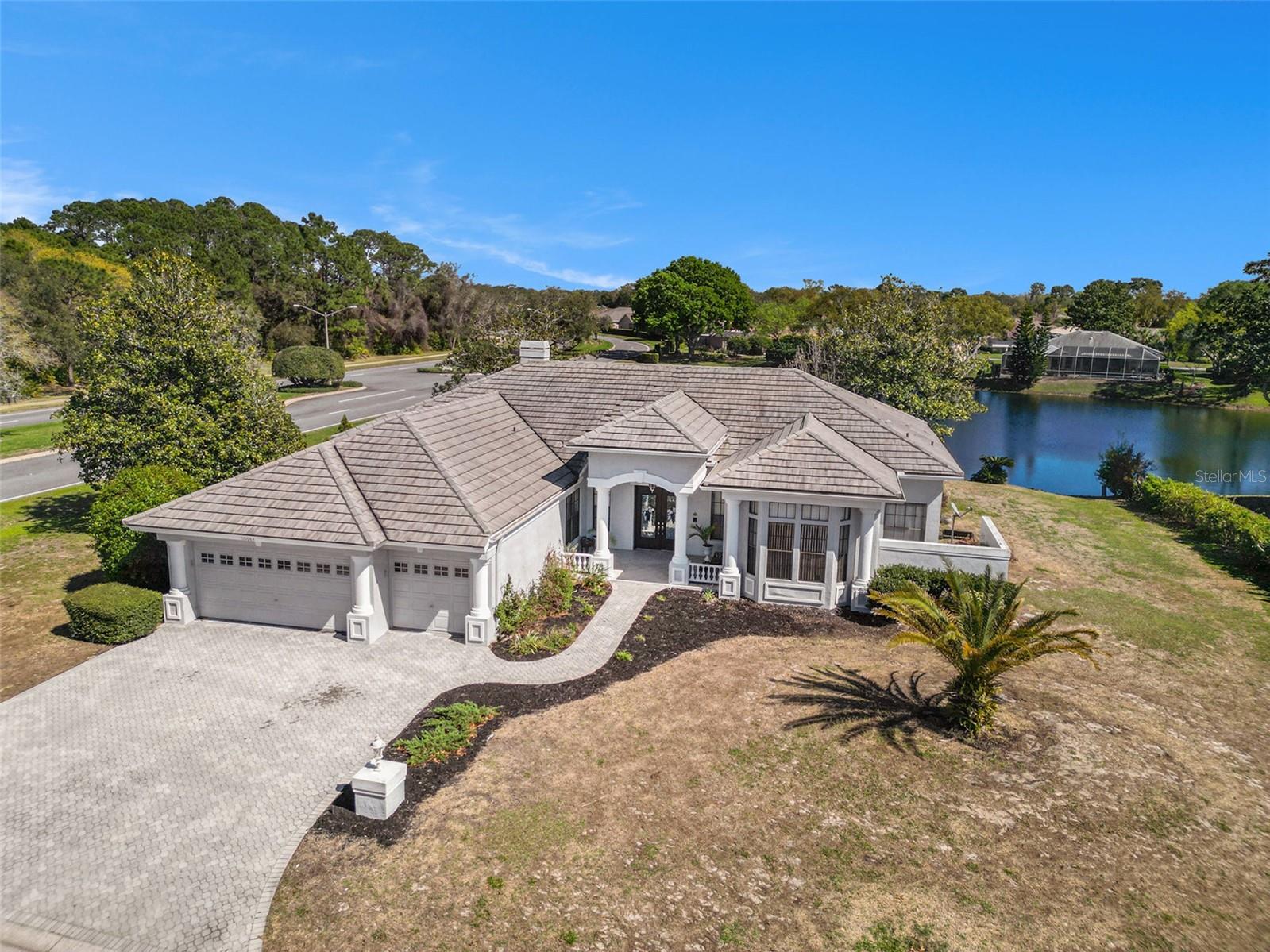 10084 TWELVE OAKS COURT