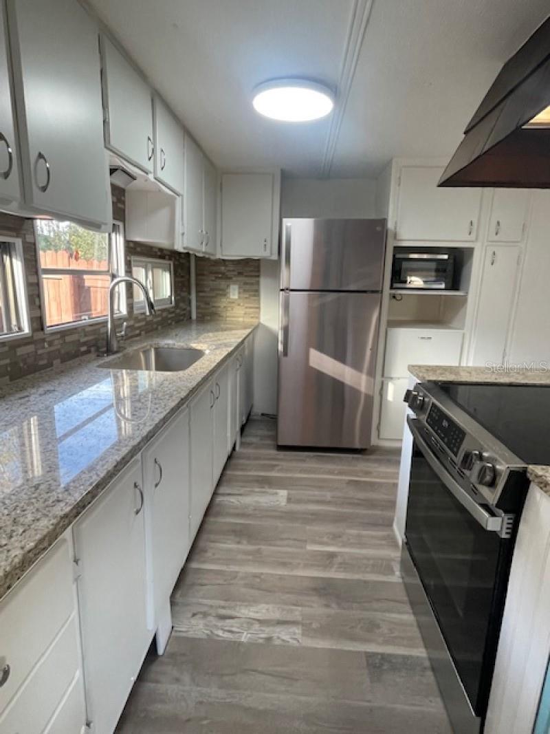 PINE GROVE PARK BLKS 11 & 12 REP - Residential