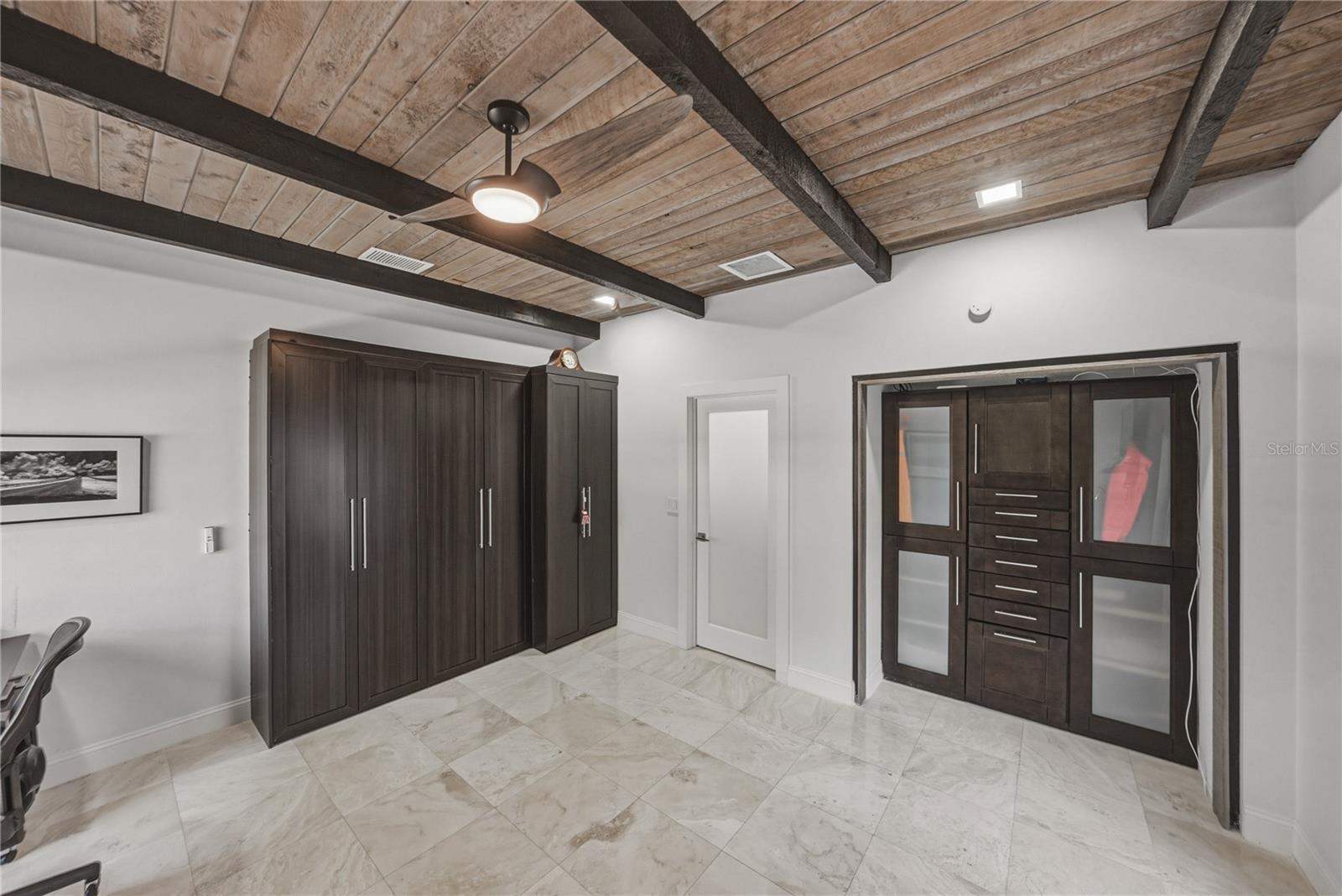 MONTICELLO PARK - Residential