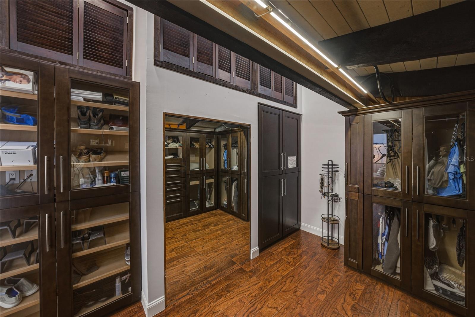 MONTICELLO PARK - Residential