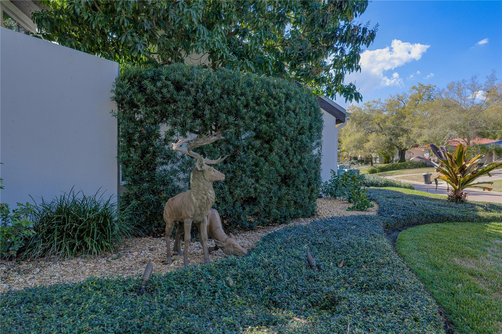 MONTICELLO PARK - Residential