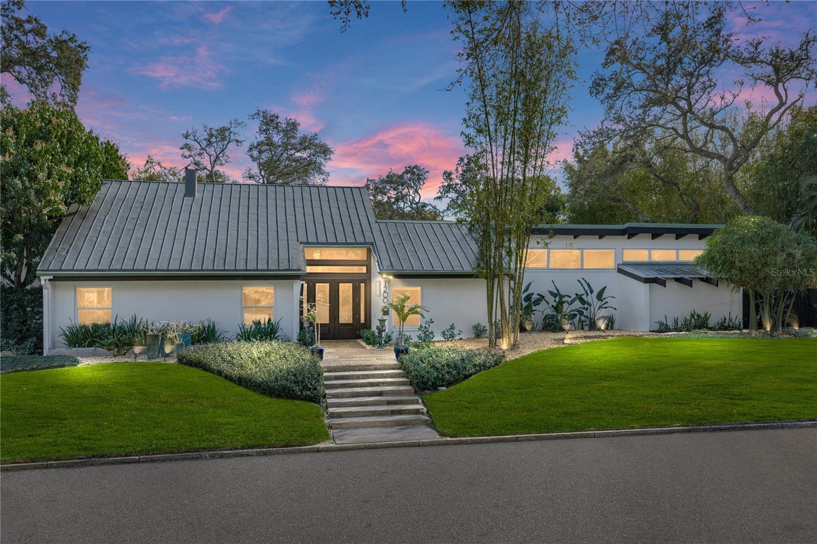 MONTICELLO PARK - Residential