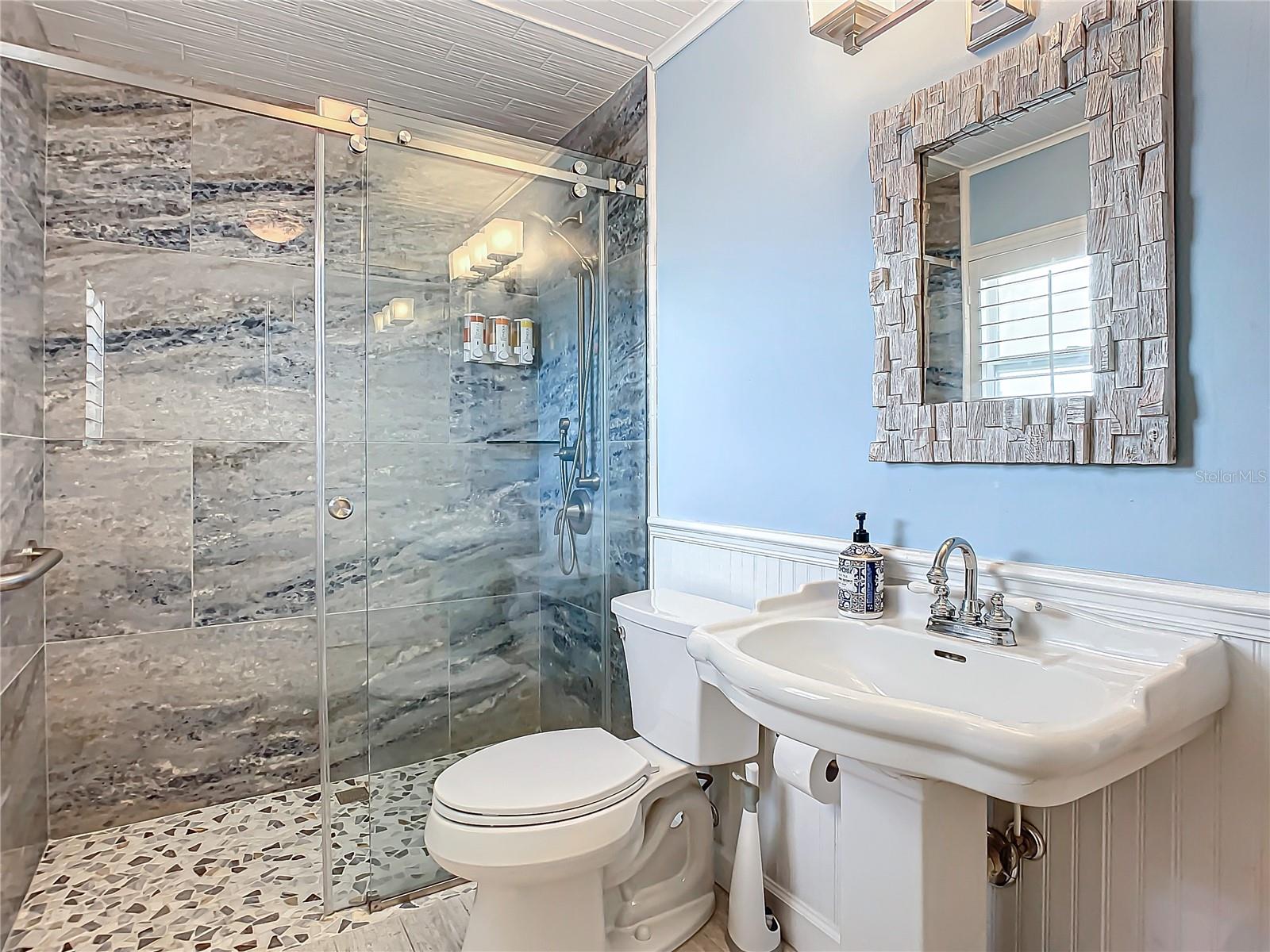 NEW SMYRNA BEACH - Residential Income