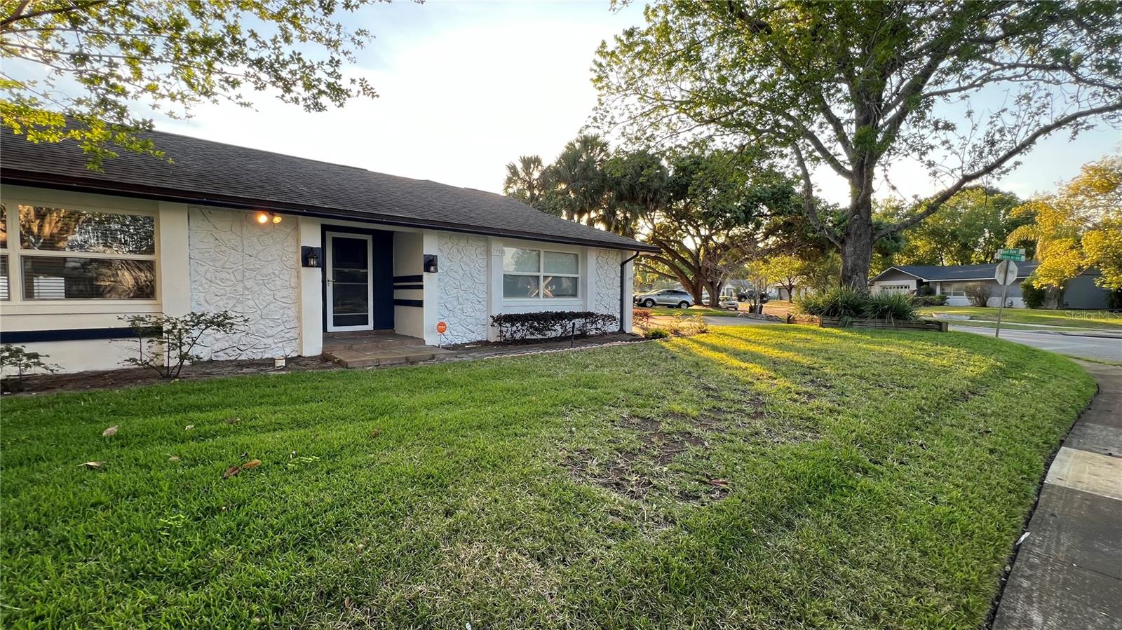 7730 BROKEN ARROW TRAIL