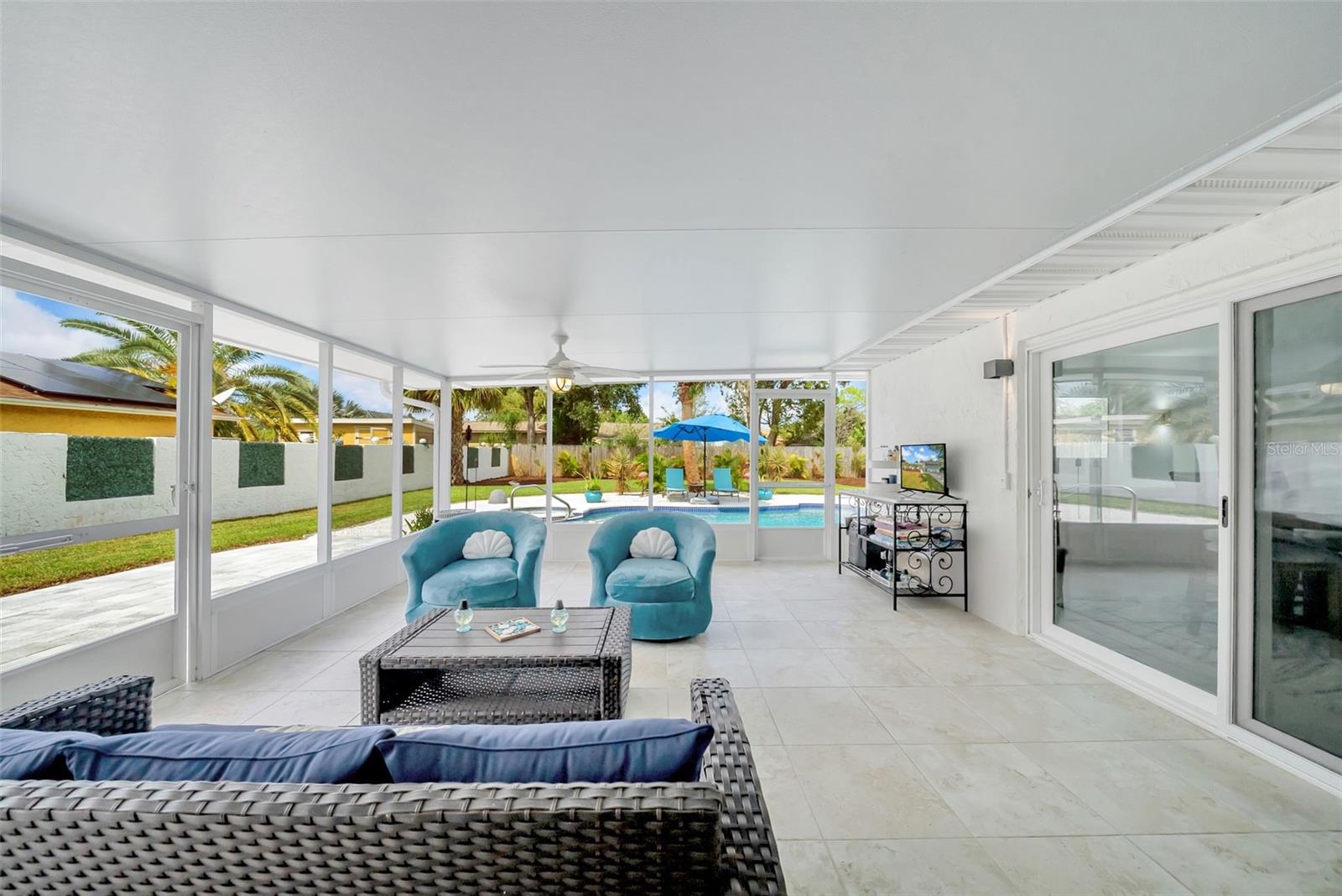 SUNSET HILLS 4TH ADD - Residential