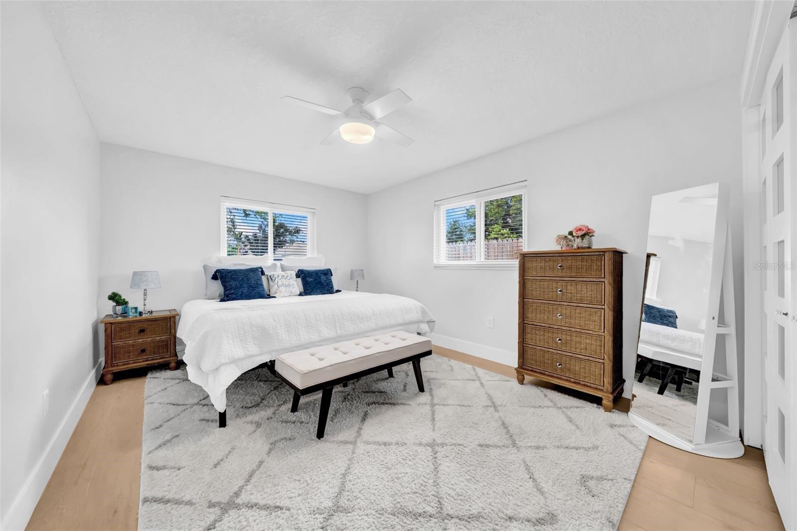 SUNSET HILLS 4TH ADD - Residential