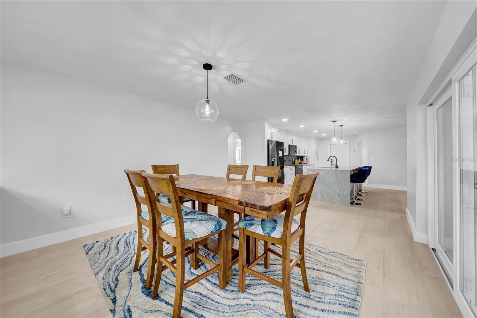 SUNSET HILLS 4TH ADD - Residential