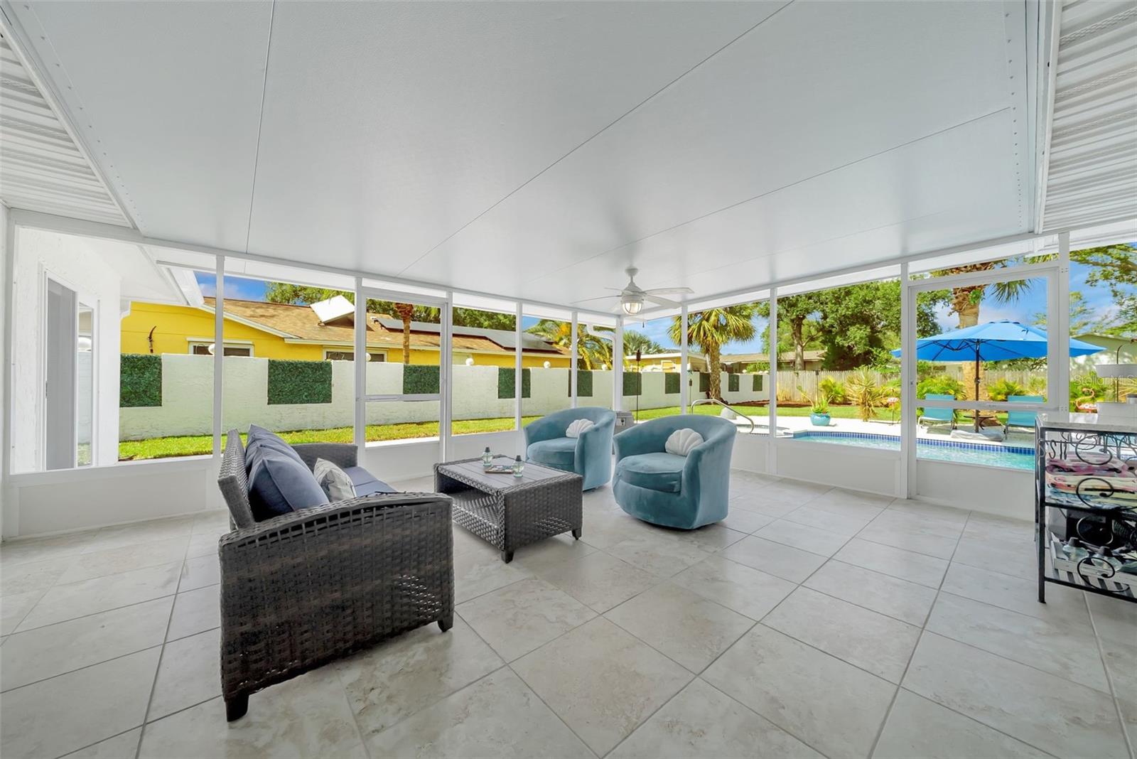 SUNSET HILLS 4TH ADD - Residential
