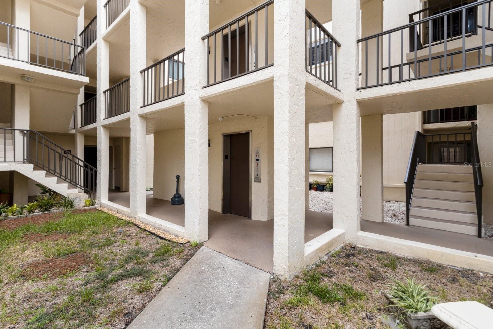 FORESTBROOK I CONDO - Residential