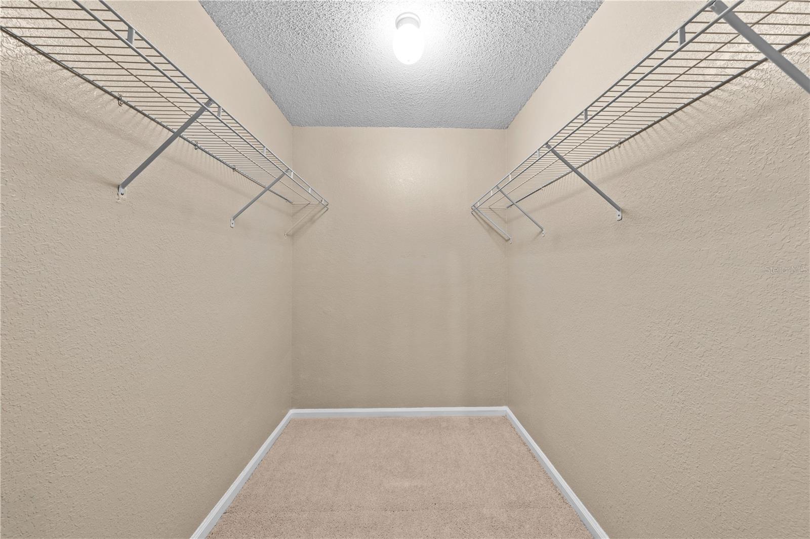 STRATFORD A WINTER PARK CONDO - Residential