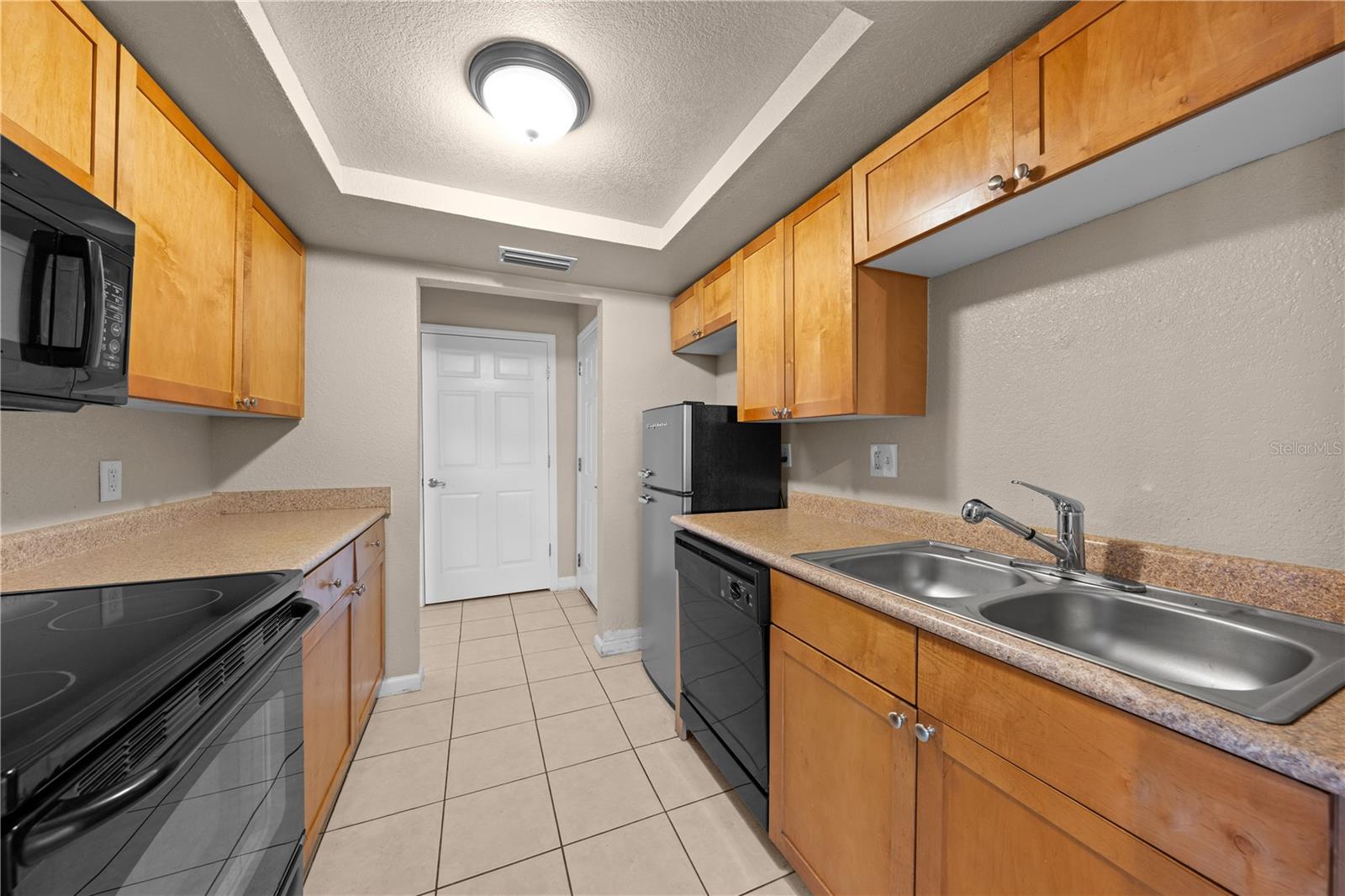 STRATFORD A WINTER PARK CONDO - Residential