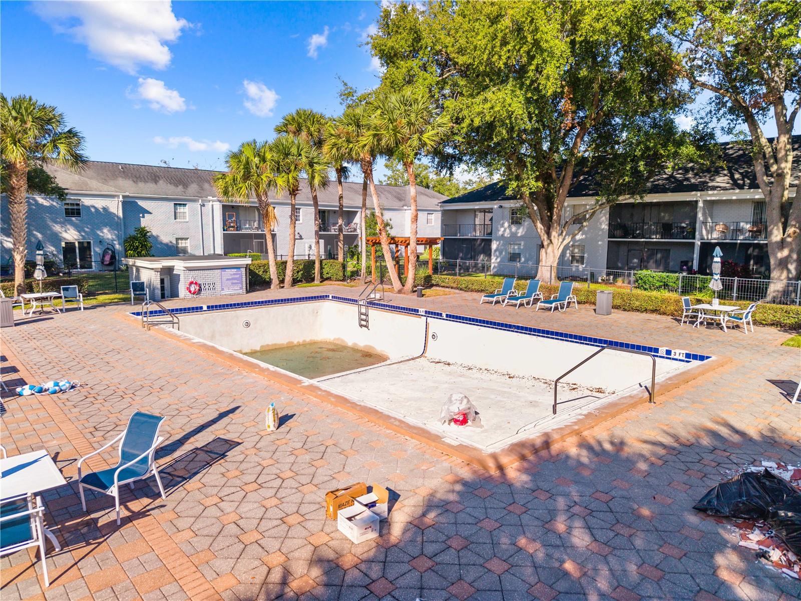 STRATFORD A WINTER PARK CONDO - Residential