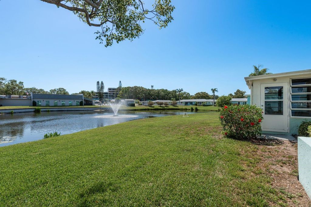 Photo of 2738 Sherbrooke Lane #C, Palm Harbor, FL 34684 (MLS # TB8410324)