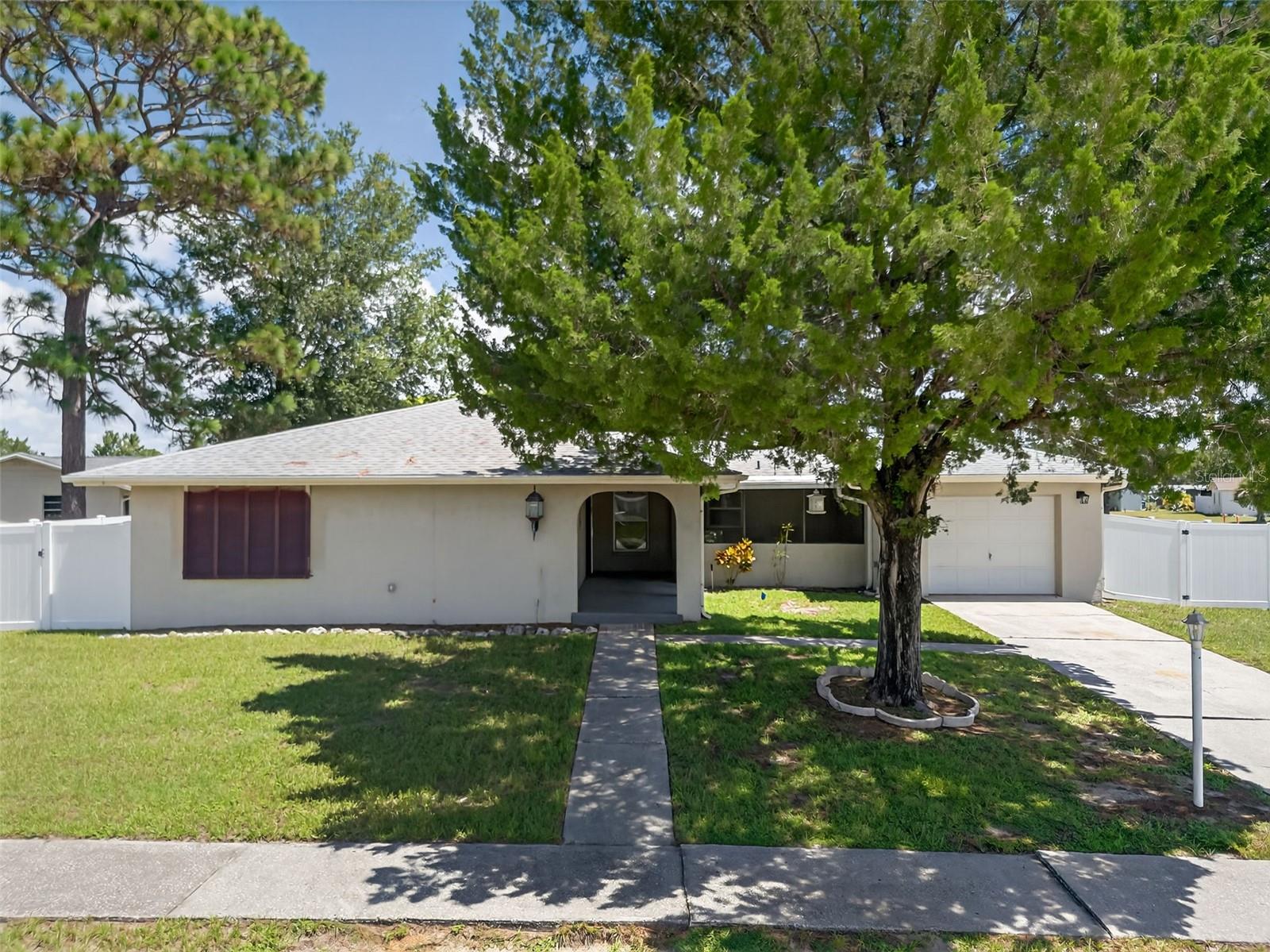 9258 REGATTA CIRCLE