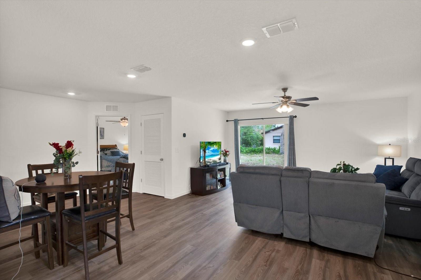 7153 APACHE TRAIL