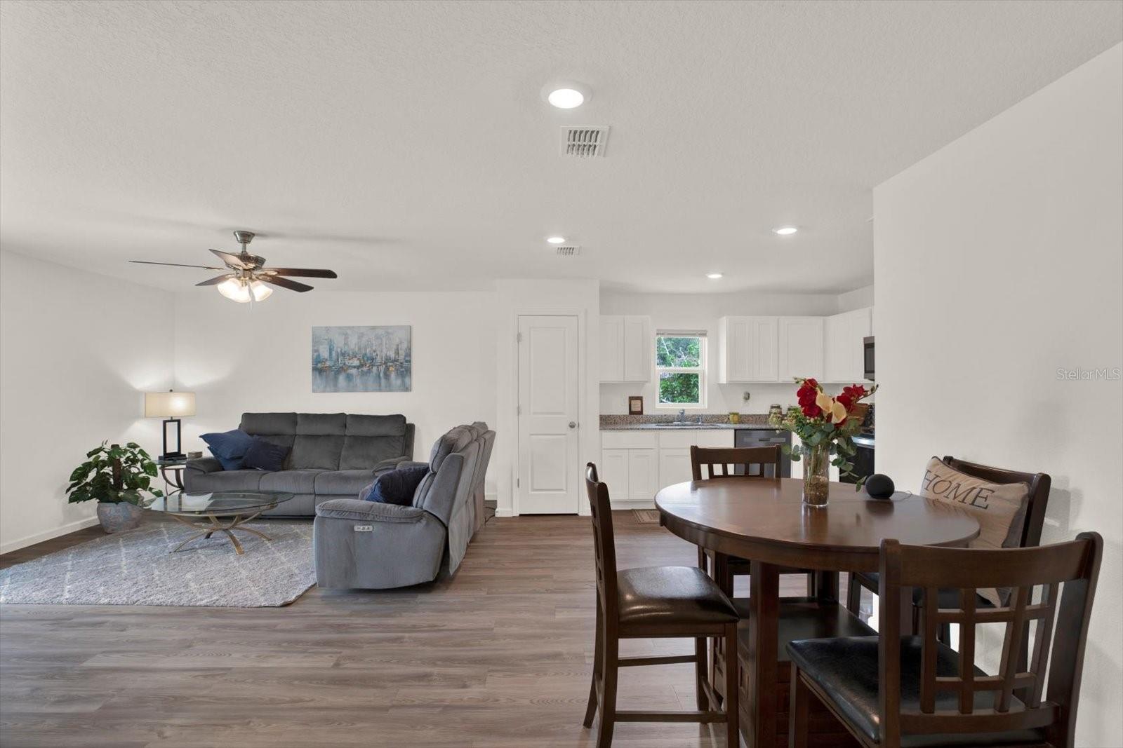7153 APACHE TRAIL