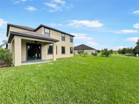 A home in LAKELAND