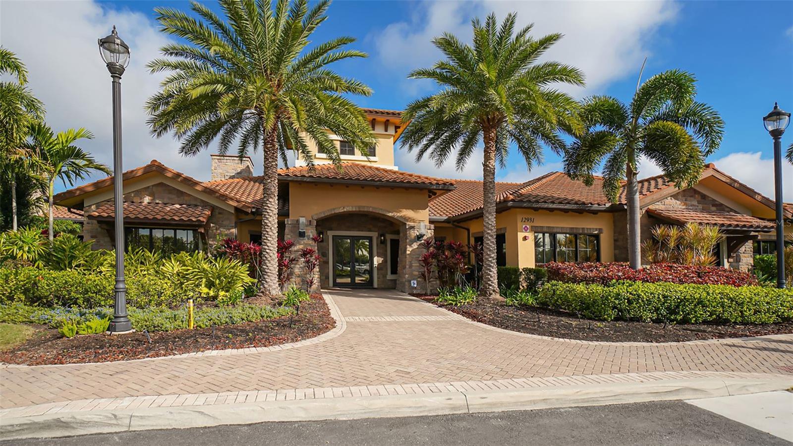 ESPLANADE PH III - Residential