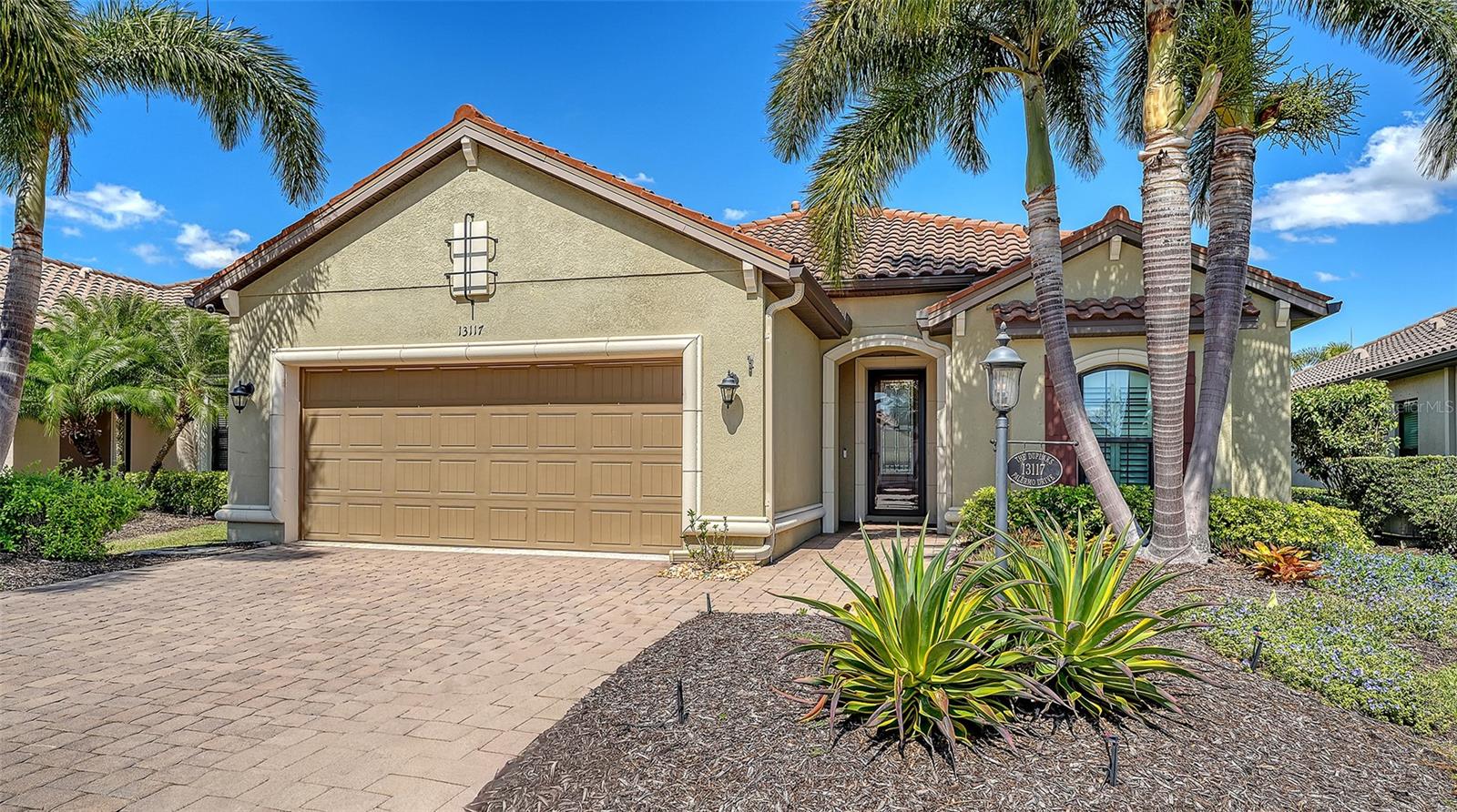 ESPLANADE PH III - Residential