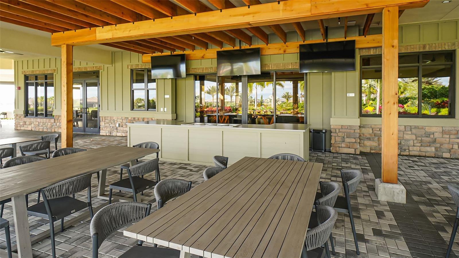 ESPLANADE PH III - Residential