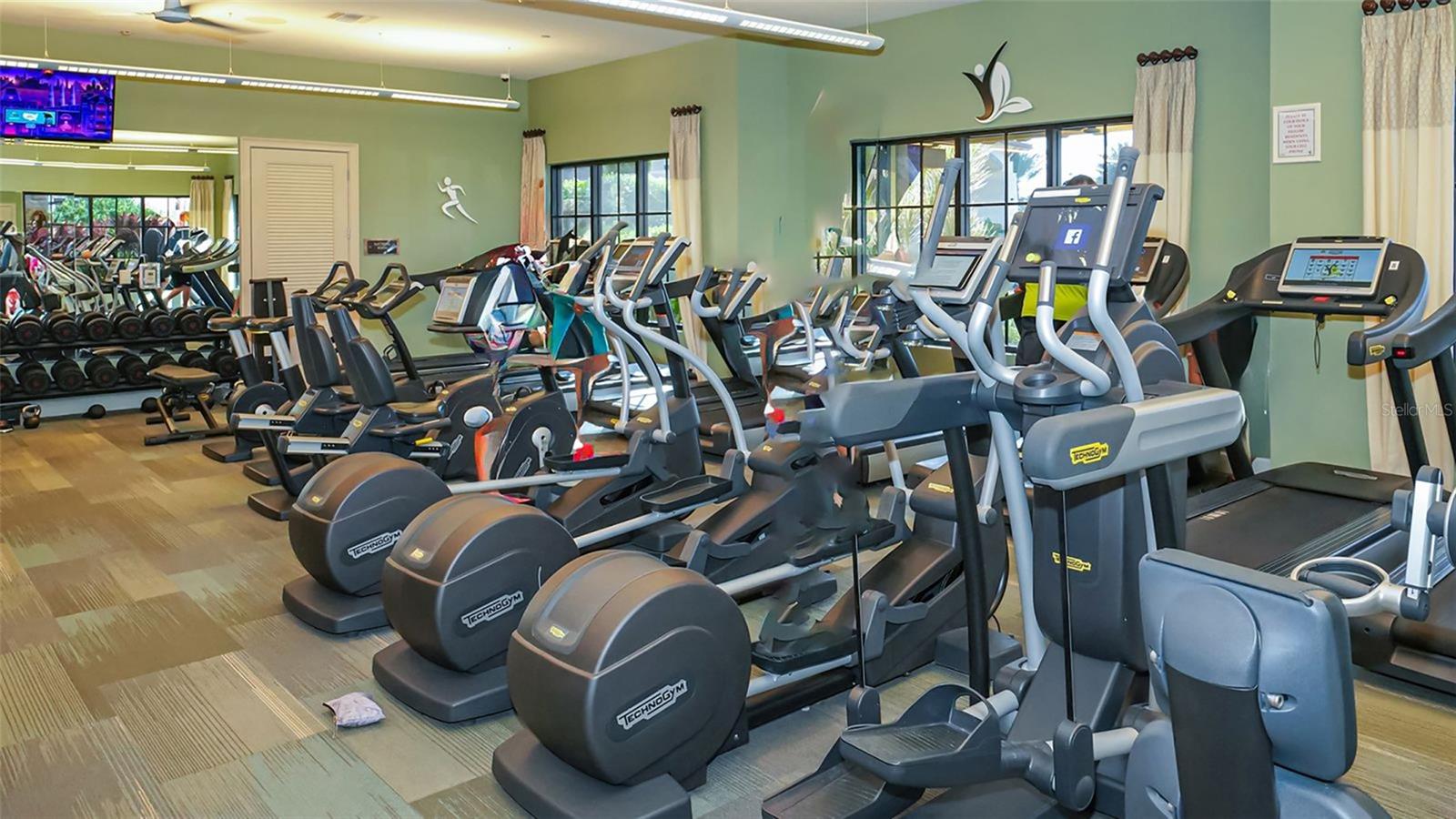 ESPLANADE PH III - Residential