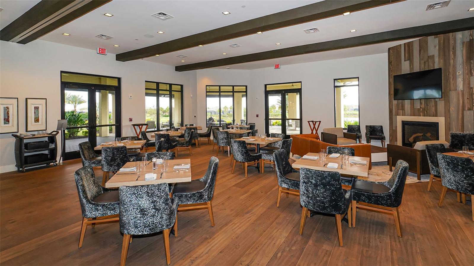 ESPLANADE PH III - Residential