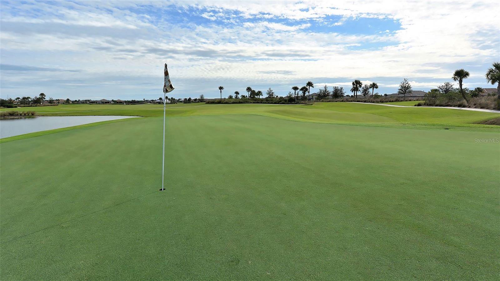 ESPLANADE PH III - Residential