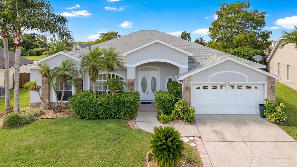 Photo of 639 Lakehaven Circle, Orlando, FL 32828 (MLS # O6451330)