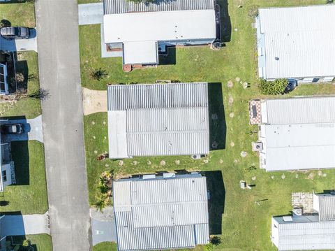 Tiny photo for 223 Paradise S, Leesburg, FL 34788 (MLS # G5109717)