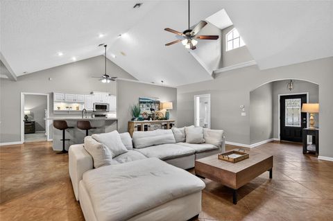 Tiny photo for 22301 Coronado Somerset Drive, Sorrento, FL 32776 (MLS # G5109304)